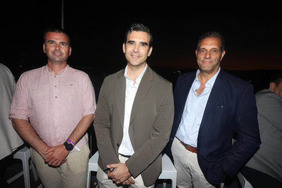 Left: Joan Rovira Soria, Manager at Rovira Immobiliaria. Centre: Alfonso Muñoz, Sales Operation Manager at Panorama. Right: Miguel Volonnino, Ivar Dahl Real Estate
