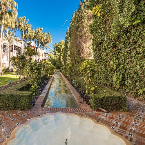 Persian gardens in Marina Puente Romano