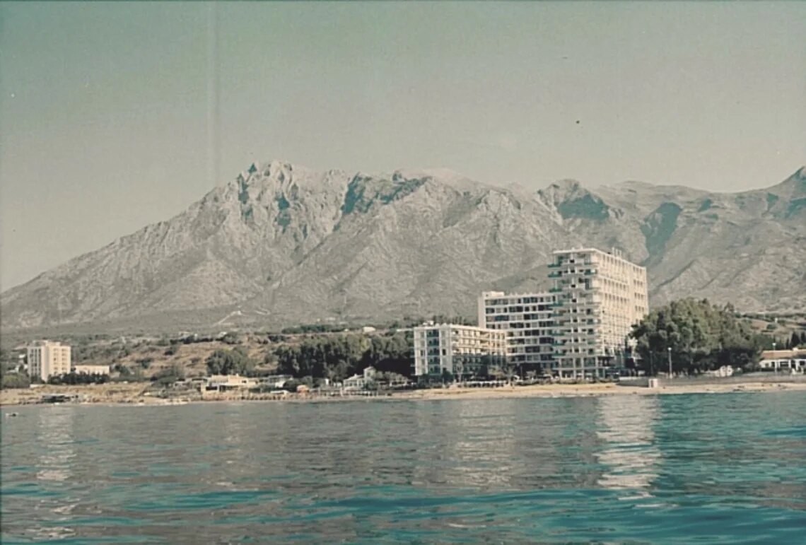 Edificio Skol en los años 70.