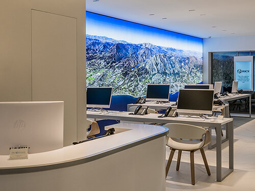 Oficina en Puente Romano, Marbella, inaugurada el 11 de diciembre de 2020