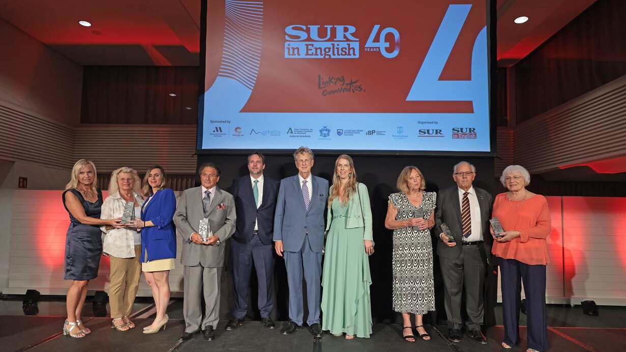 Panorama Celebrates Honour at SUR in English’s 40th Anniversary Gala