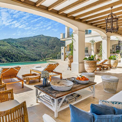 Panoramic views of nature from the poolside porch.