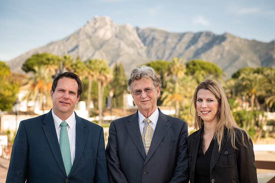 From left to right: Alex, Christopher and Katinka Clover