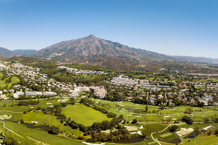 Die 10 besten Golfplätze in Marbella. Marbellas berühmtes „Golf Valley“ in Nueva Andalucía