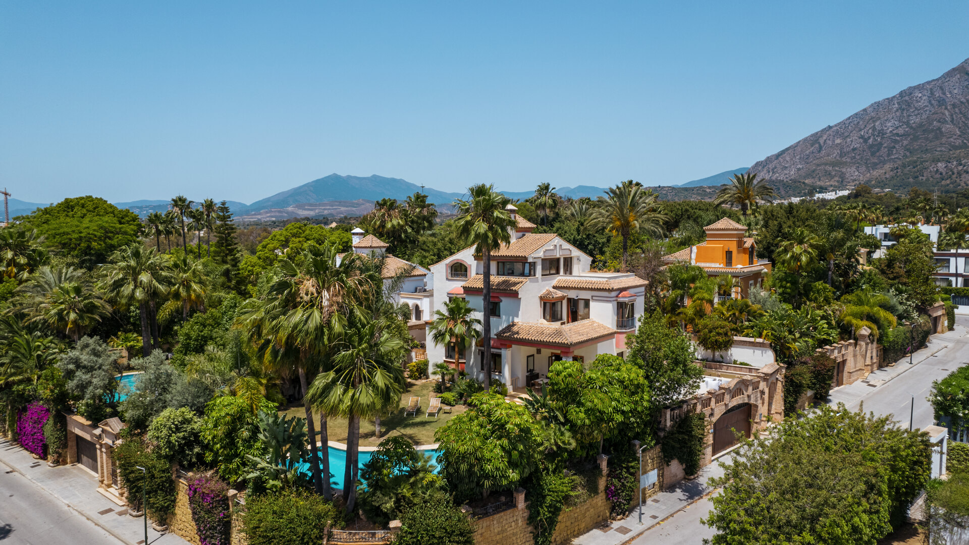 Mediterrane Villa im Herzen der Goldenen Meile