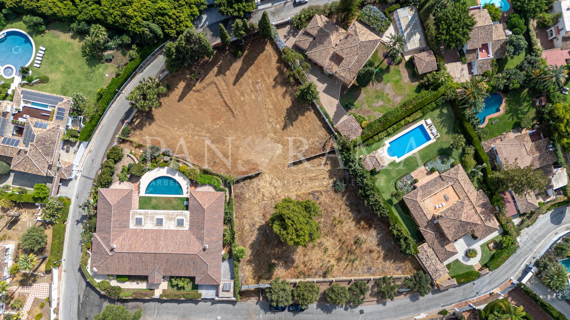 Large plot with potential to develop near Sierra Blanca