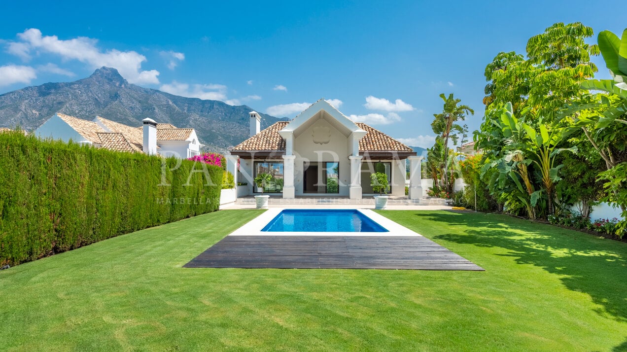 Exquisita casa familiar de estilo mediterráneo en el corazón de la Milla de Oro de Marbella