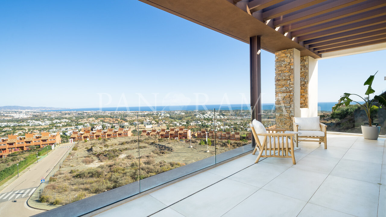 Villa ultramoderne avec vue sur la mer à La Alqueria à Benahavís