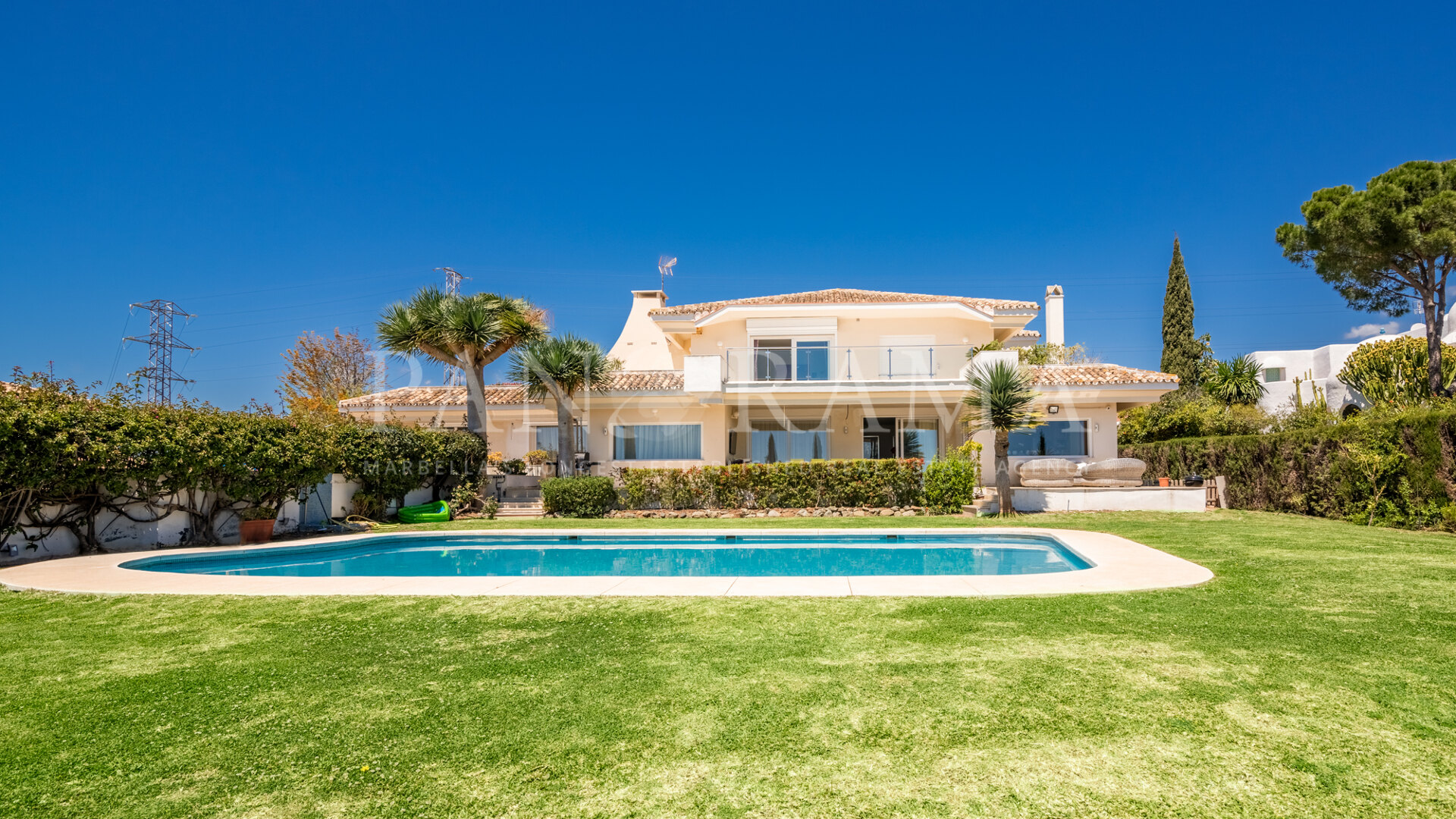 Villa met geweldig panoramisch uitzicht op zee