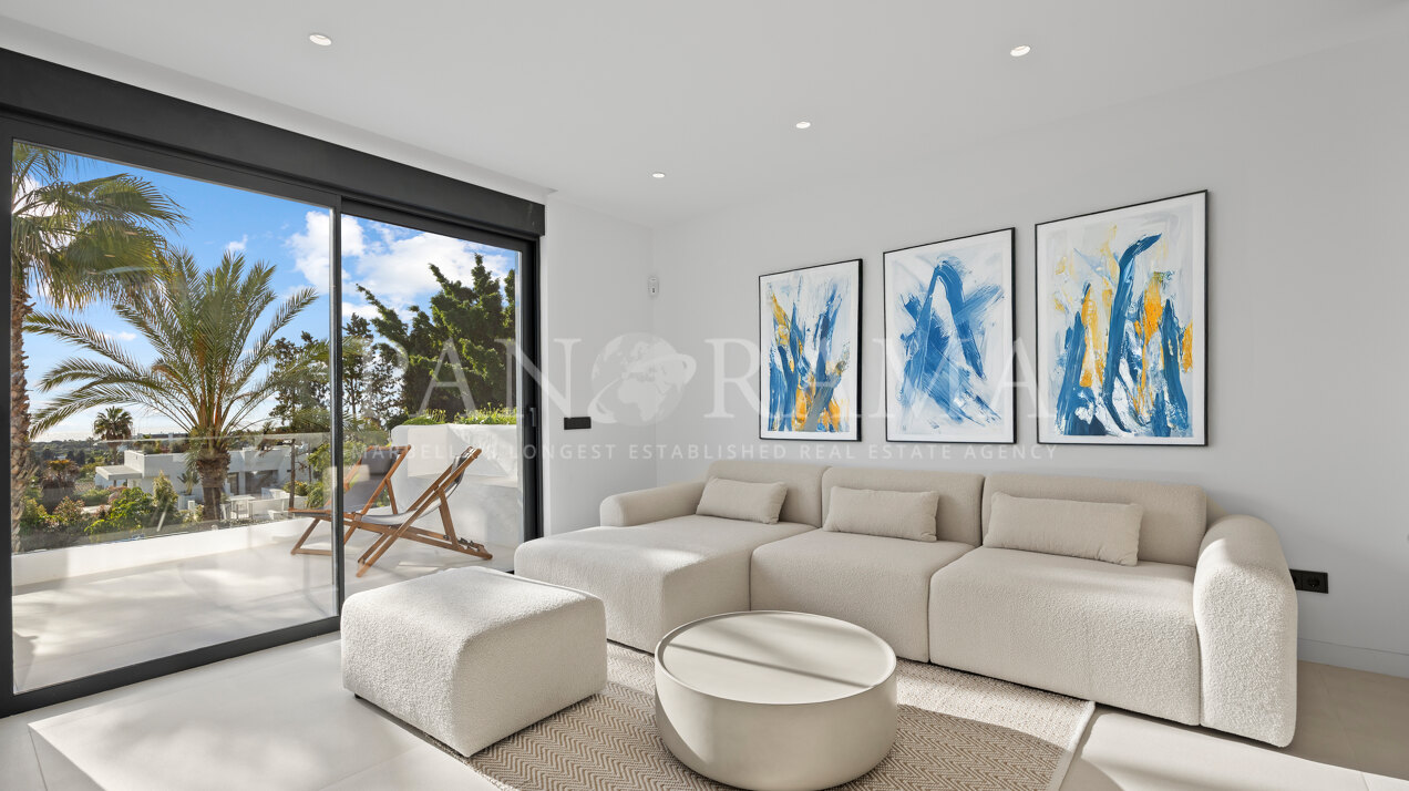 Duplexappartementen op loopafstand van voorzieningen in El Paraíso, Estepona