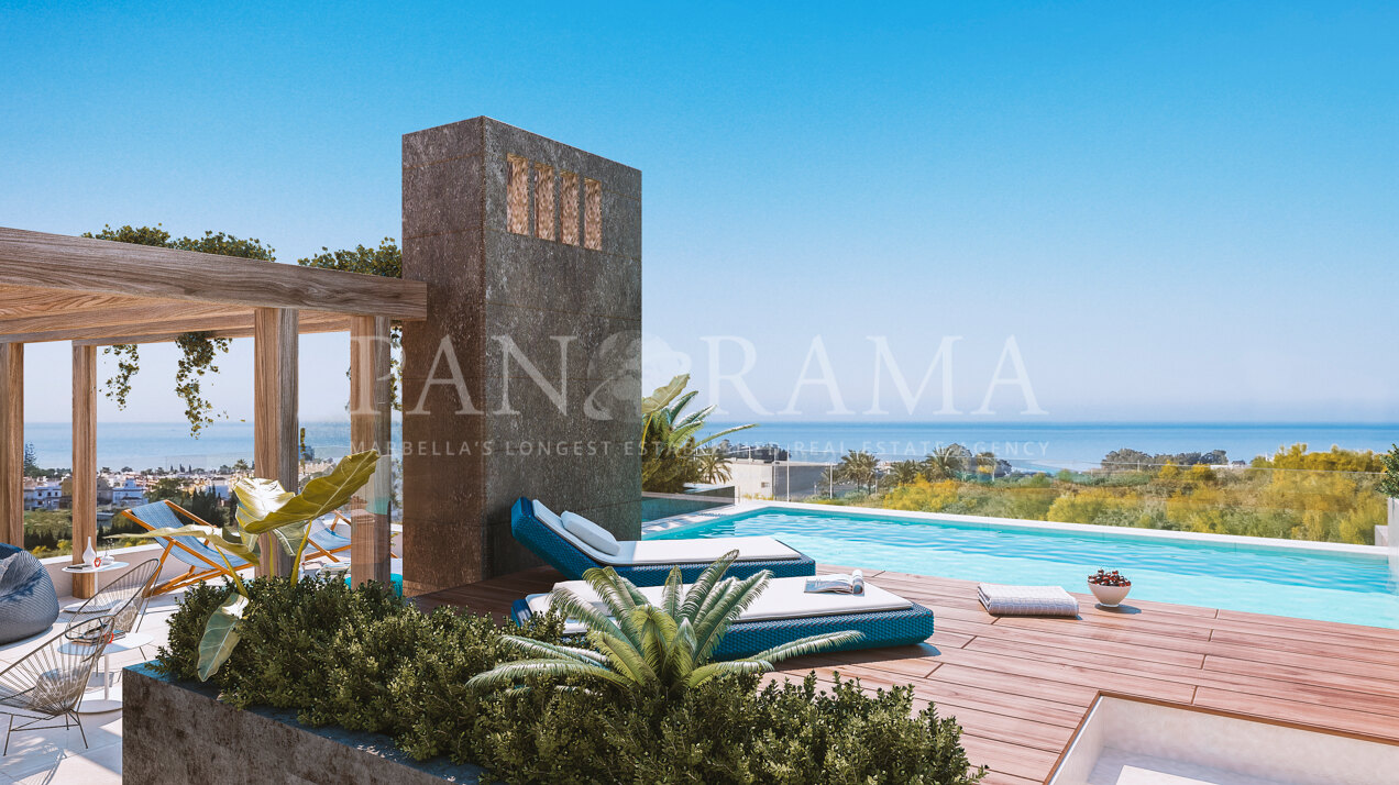 Panoramic sea views and 24-hour security in residential area 5 mins from Marbella town