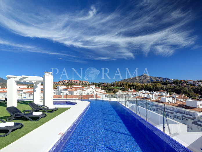 Fantastic contemporary apartment in La Campana close to shops