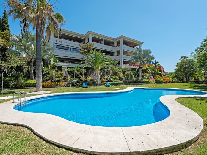 Fantastic ground floor apartment in Jardines de La Caridad on the Golden Mile