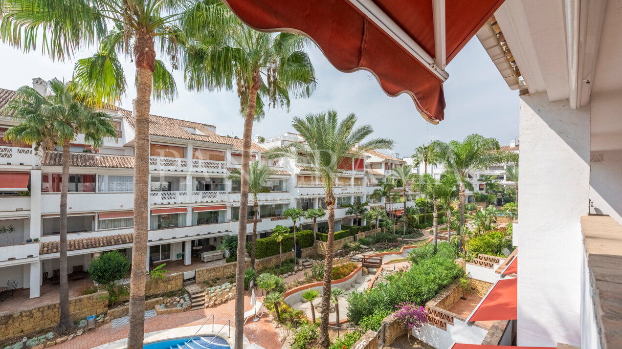 Appartement voor korte termijn verhuur in Las Cañas Beach, Marbella Golden Mile