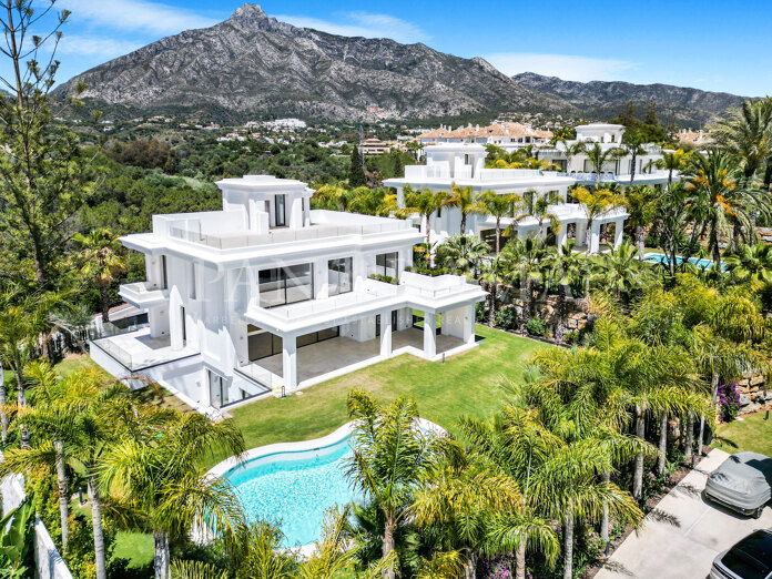 Moderne en elegante villa in Las Lomas del Marbella Club