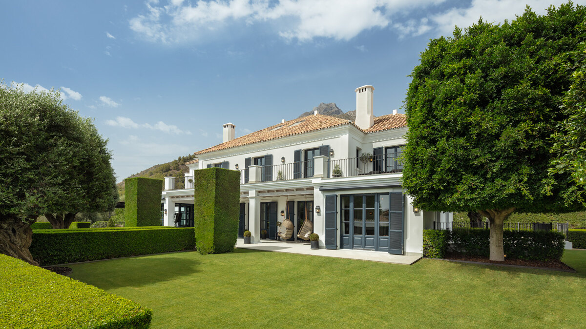 Elegante mansión en una de las zonas más consolidadas junto a Sierra Blanca