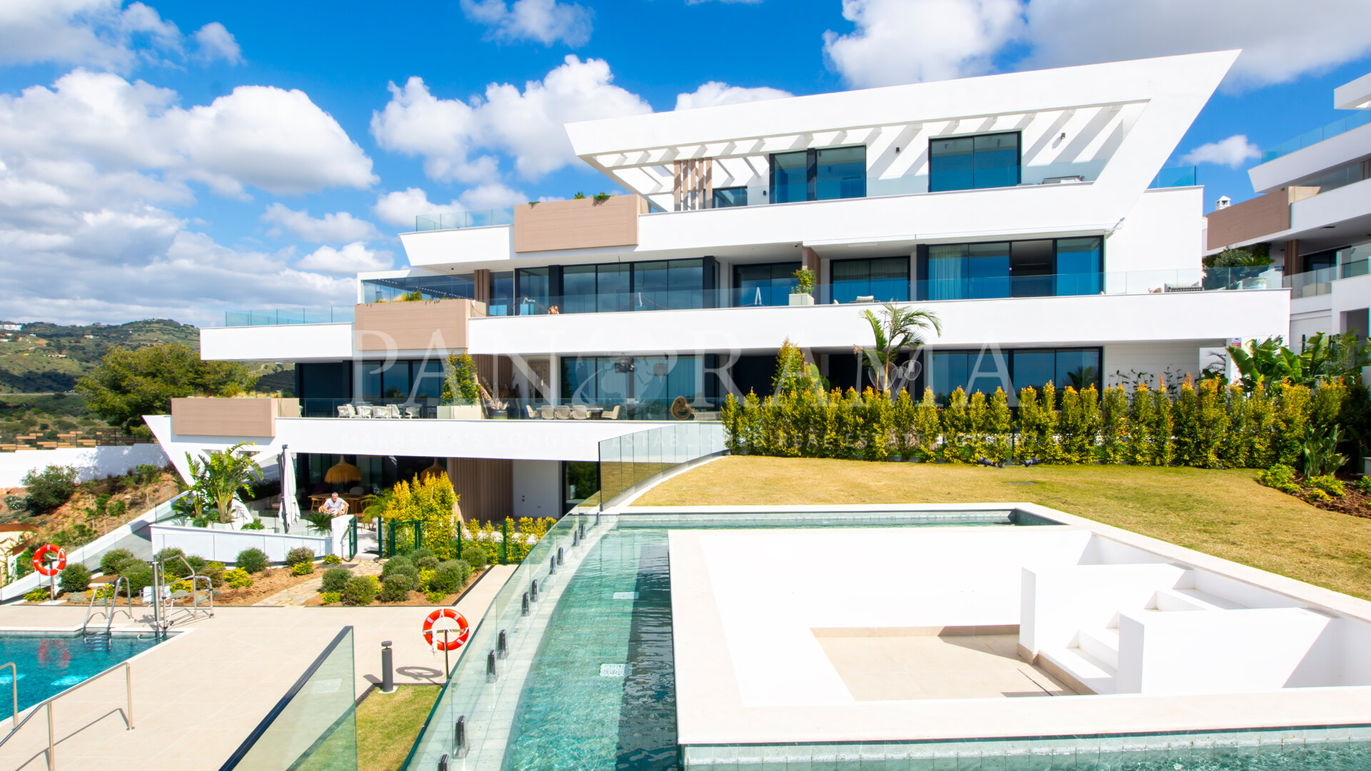 Exclusif appartement de basse usine à Cabopino, Marbella Cette