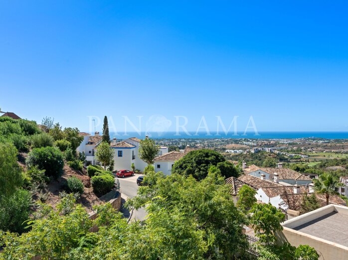 Moderne villa met uitzicht op de bergen in Los Arqueros