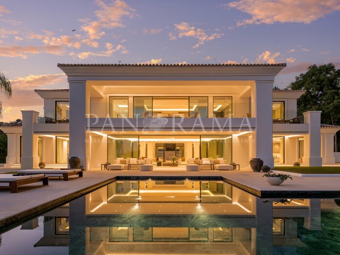 Luxury brand-new villa next to the Hotel La Quinta