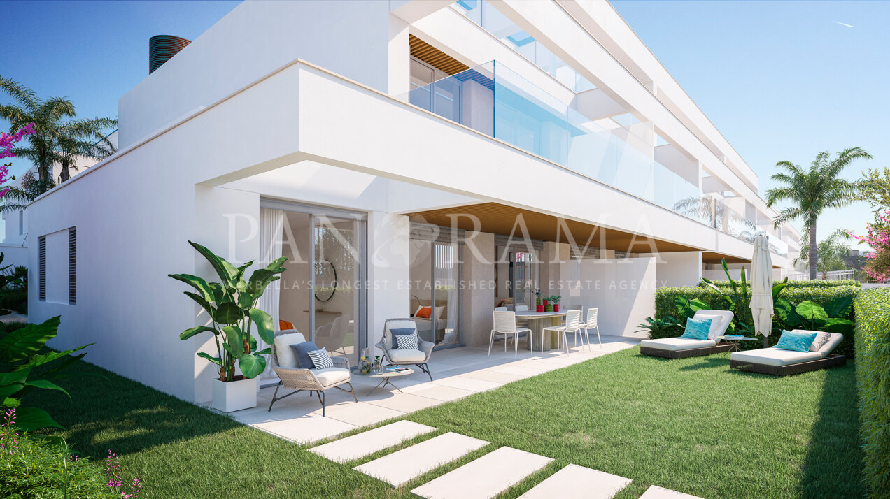 Brand-new beachside townhouse in Marbella east