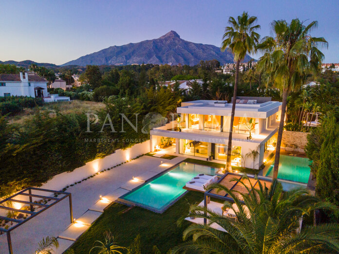 Villa à vendre dans Supermanzana H, Nueva Andalucia