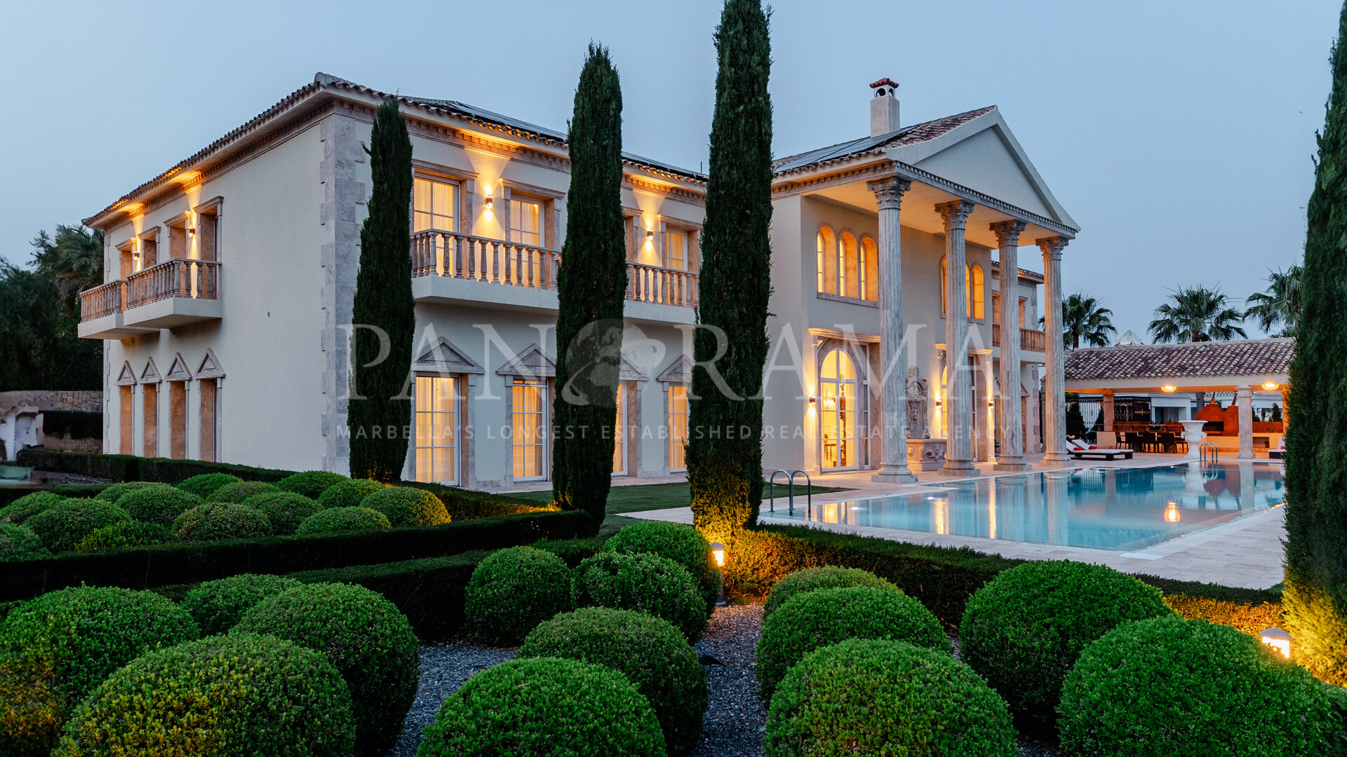 Iimpressive estate with sea and mountain views in Sierra Blanca, Golden Mile