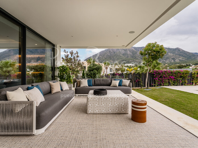 Nueva villa en Lomas del Virrey en una comunidad cerrada en la Milla de Oro de Marbella