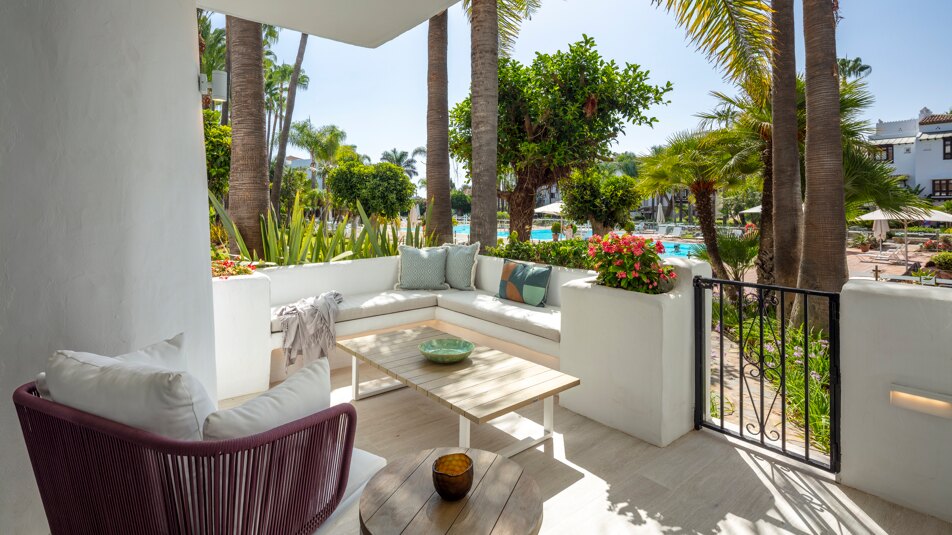 Magnifique appartement au rez-de-chaussée à Marina Puente Romano