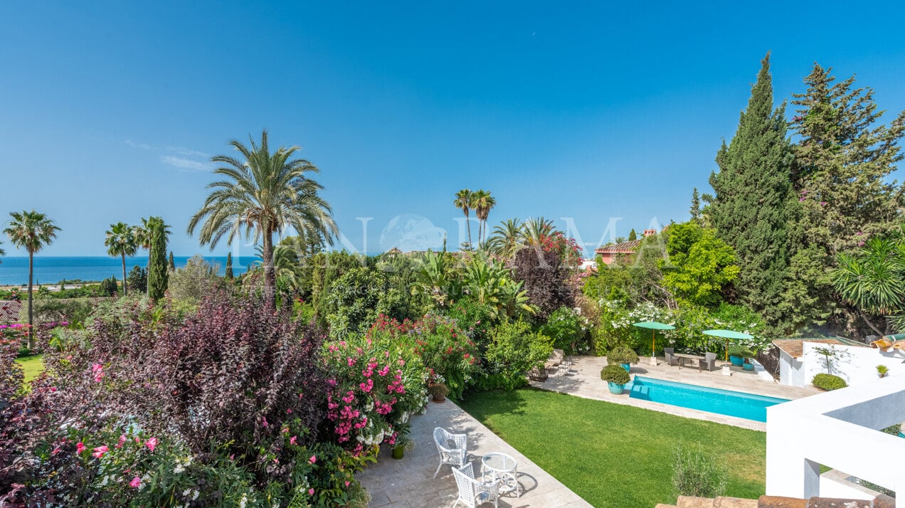 Onberispelijk huis in Nagüeles, 5 minuten van Marbella, Puerto Banús en het strand