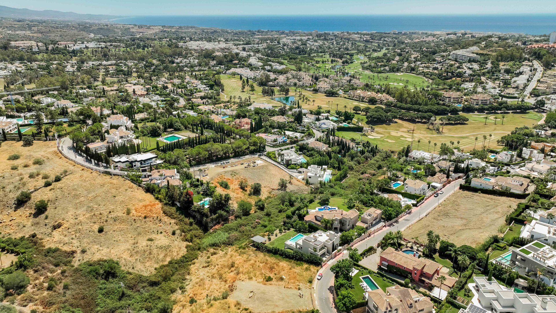 Perceel te koop in Haza del Conde, Nueva Andalucia