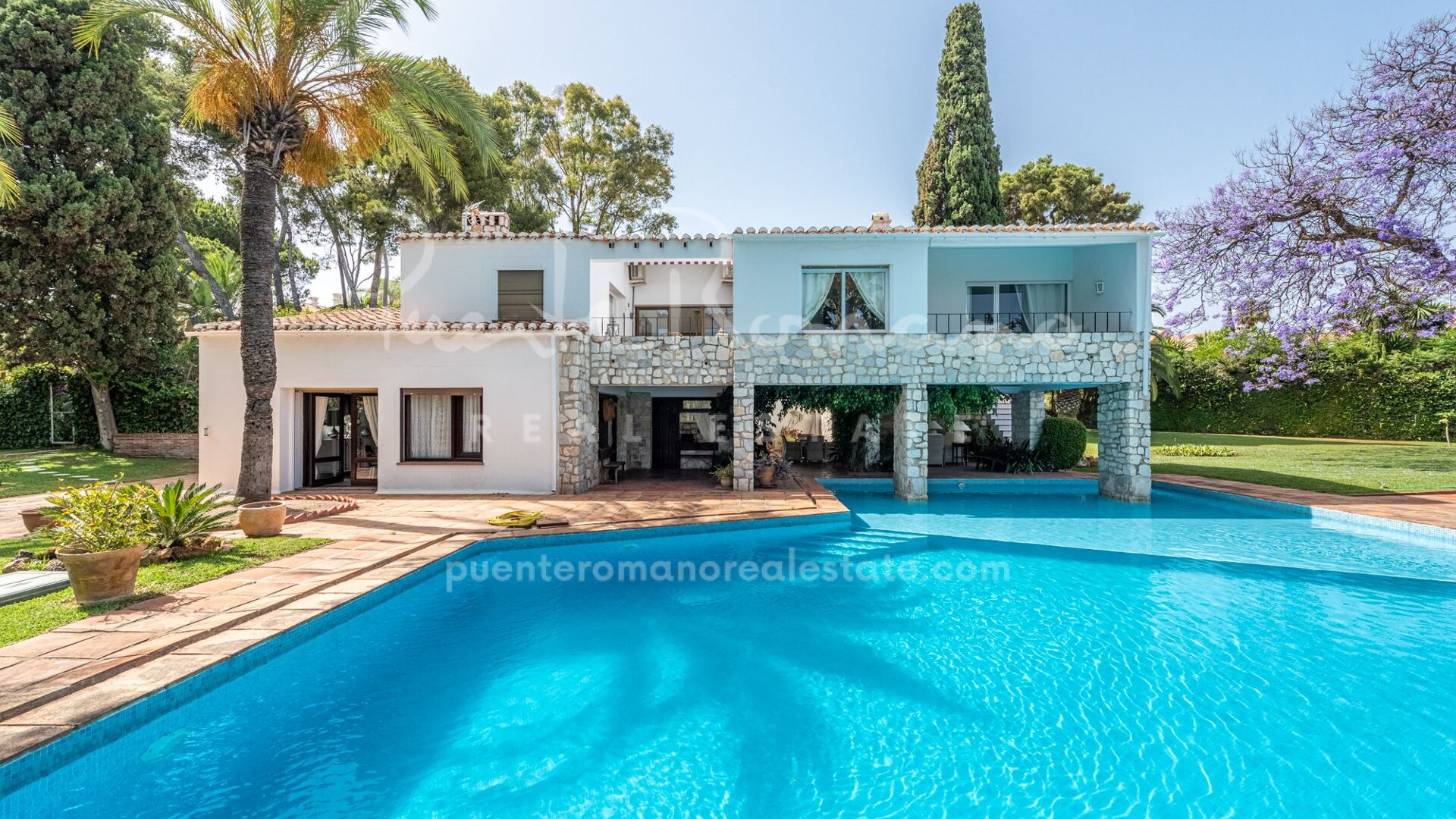 Encantadora villa andaluza cerca de la playa en La Reserva de los Monteros