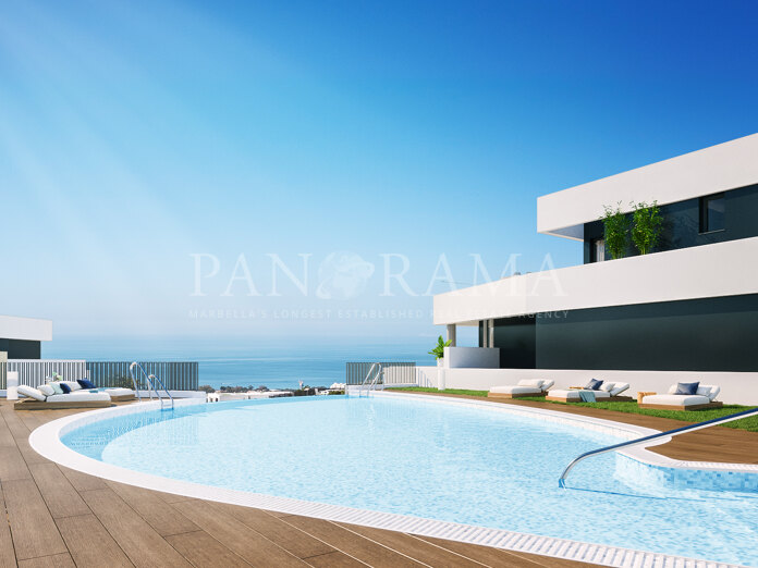 Luxurious Duplex Penthouse with stunning views in Los Altos de Los Monteros