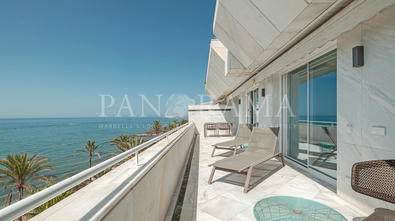 Beeindruckende Strandwohnung mit unvergleichlichem Blick im ikonischen Mare Nostrum Gebäude in Marbella