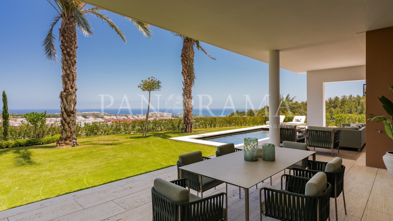 Stunning apartment within the 5 star Finca Cortesin Golf Resort