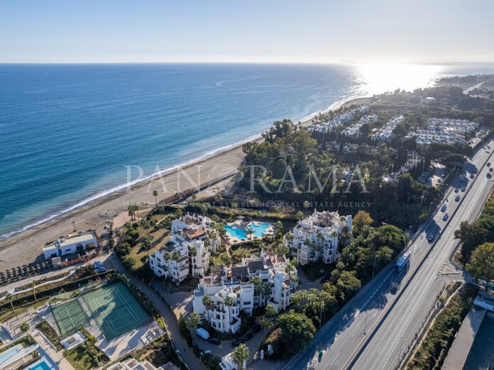 Spectaculair appartement aan het strand aan de New Golden Mile