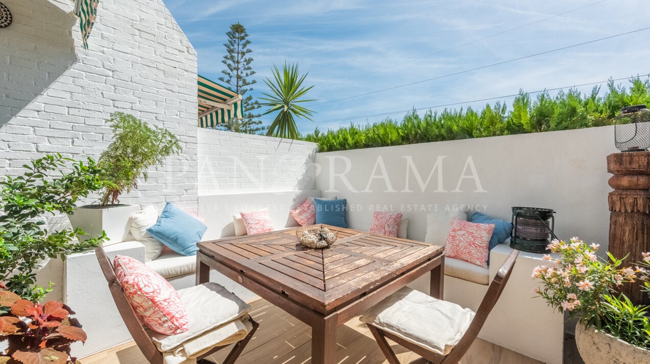 Impeccable ground floor apartment in an ideal location in Nagueles