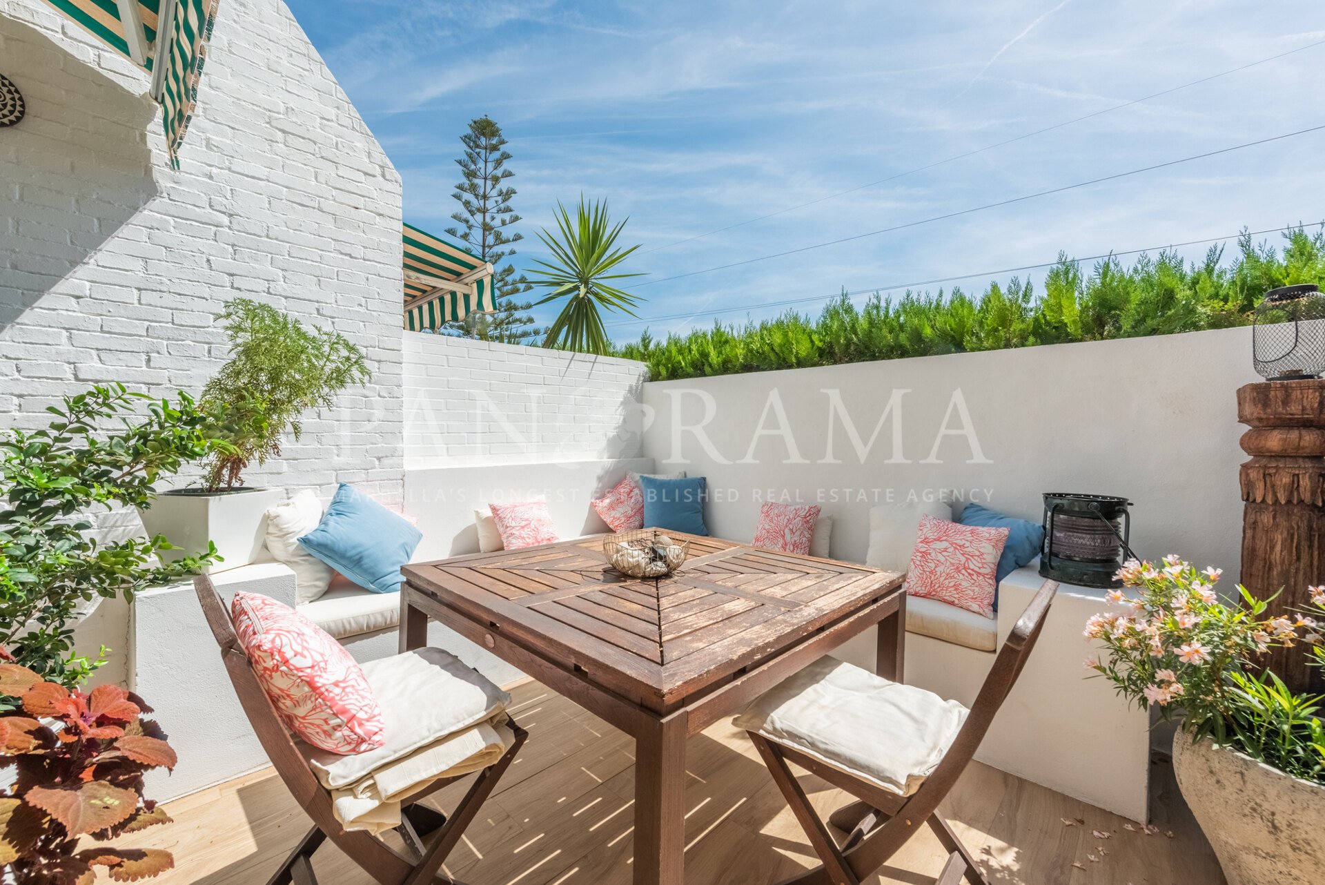 Impeccable ground floor apartment in an ideal location in Nagueles