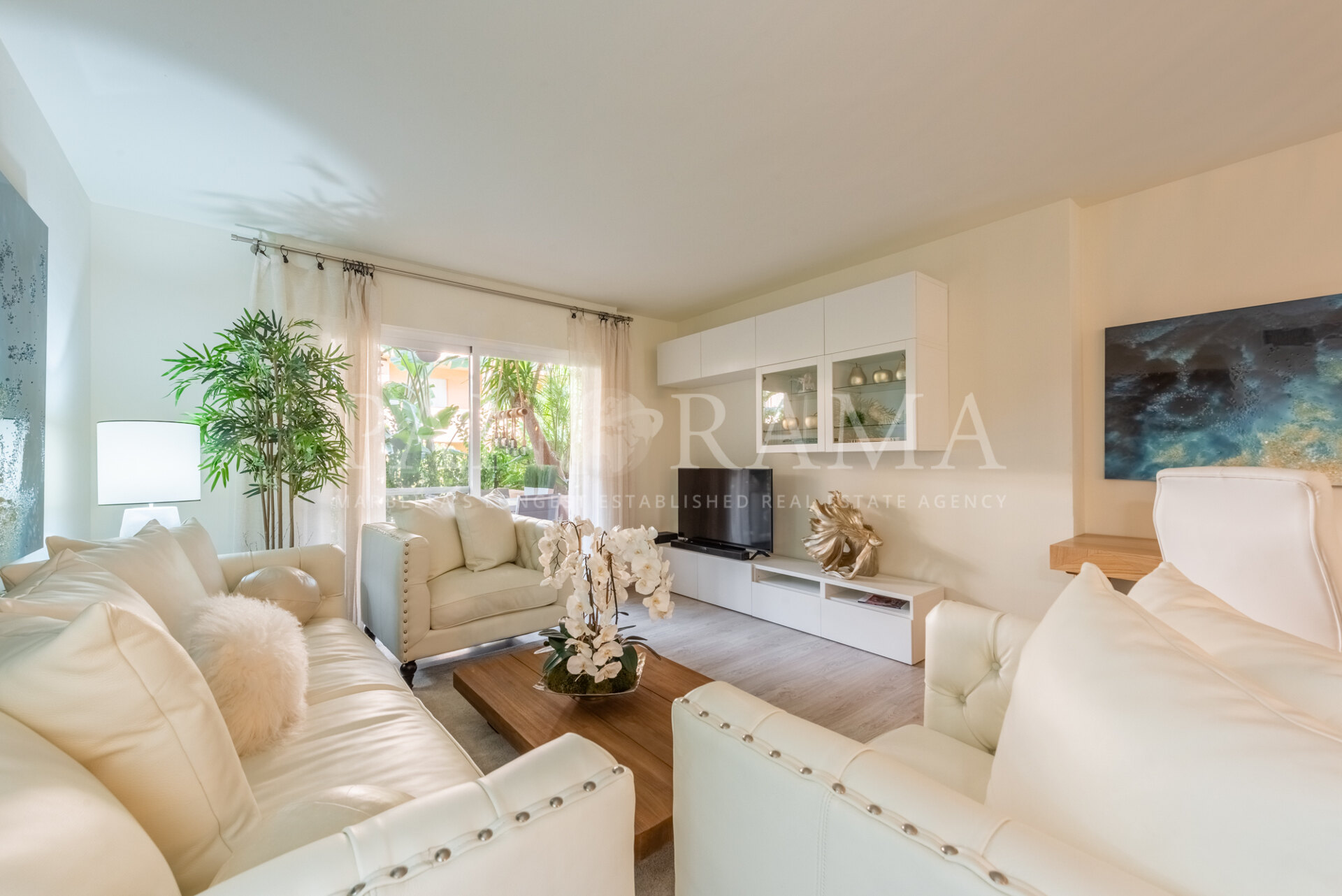 Exquisite Wohnung in Las Lomas de Marbella Club, der emblematischsten Gegend der Goldenen Meile