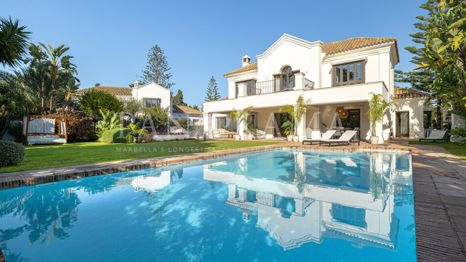 Villa Vanilla, una magnífica villa junto al mar en Casasola