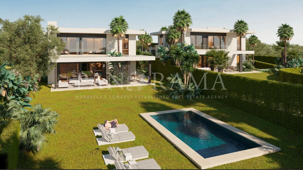Unique opportunity for 3 basic licensed projects in Valle del Sol next to Guadalmina Alta