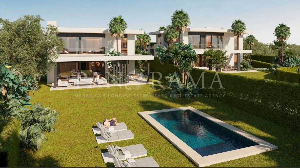 Opportunité unique pour 3 projets sous licence de base dans la Valle del Sol à côté de Guadalmina Alta