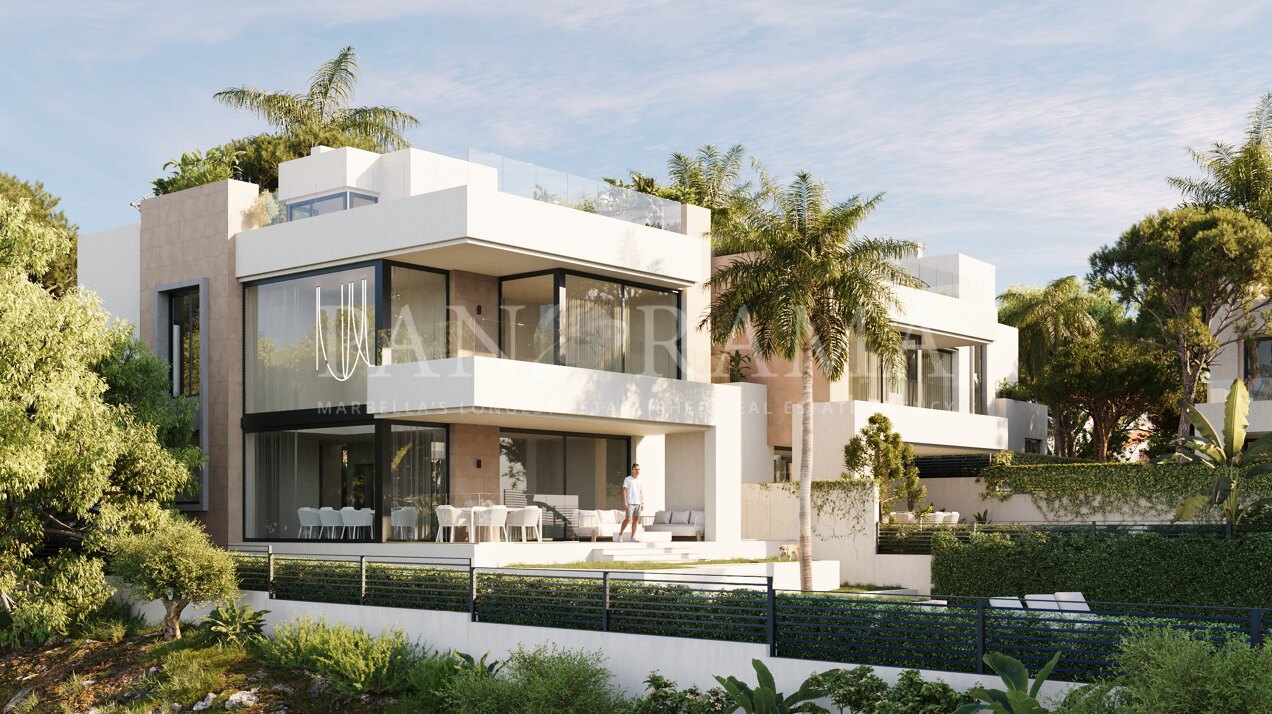 Project of four beachside luxury villas in Marbella East