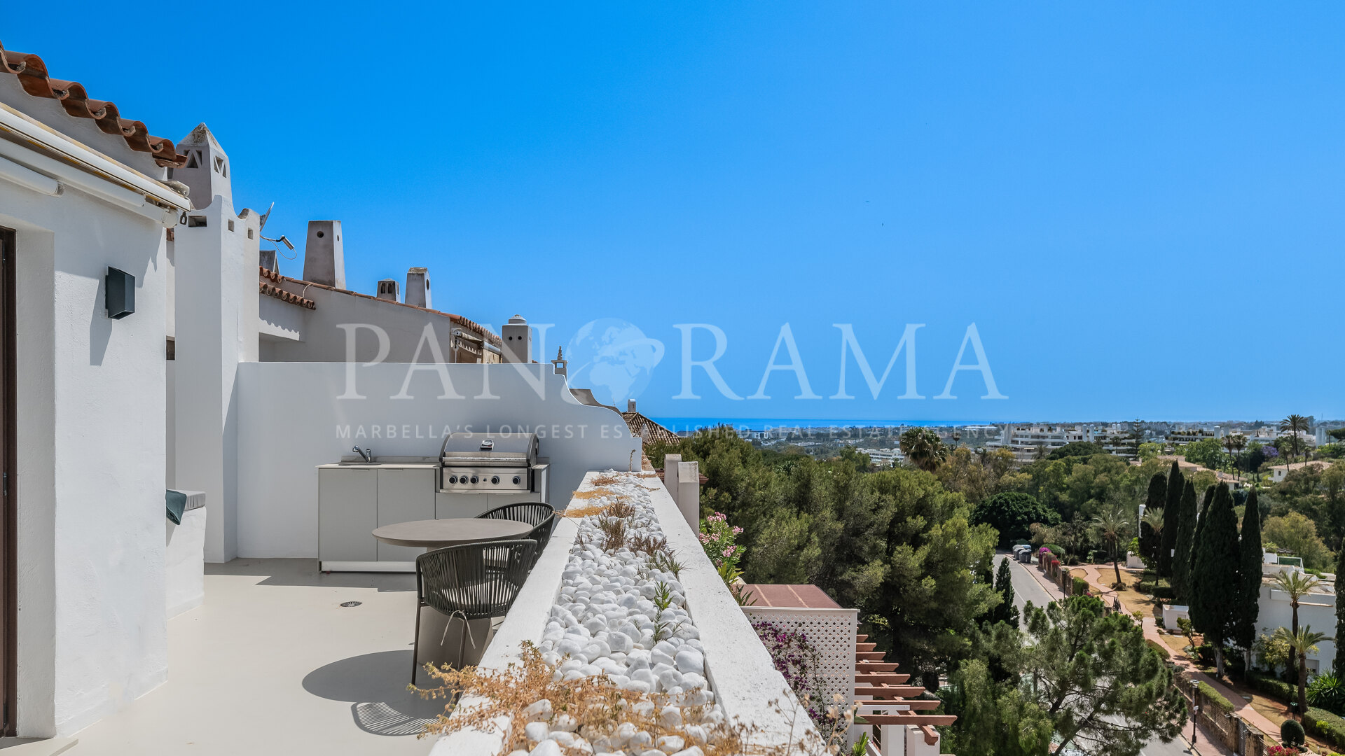 Penthouse duplex avec vue sur la mer et la montagne à Coto Real II, Golden Mile de Marbella