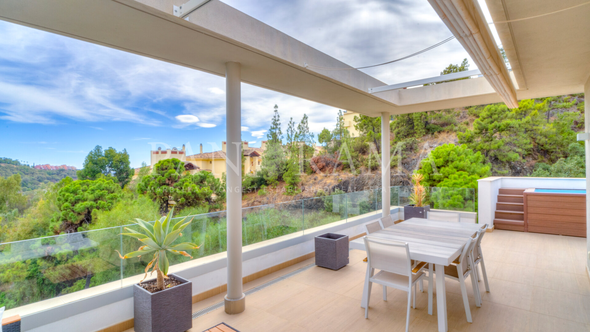 Penthouse duplex contemporain avec piscine privée dans une communauté fermée, La Reserva de Alcuzcuz