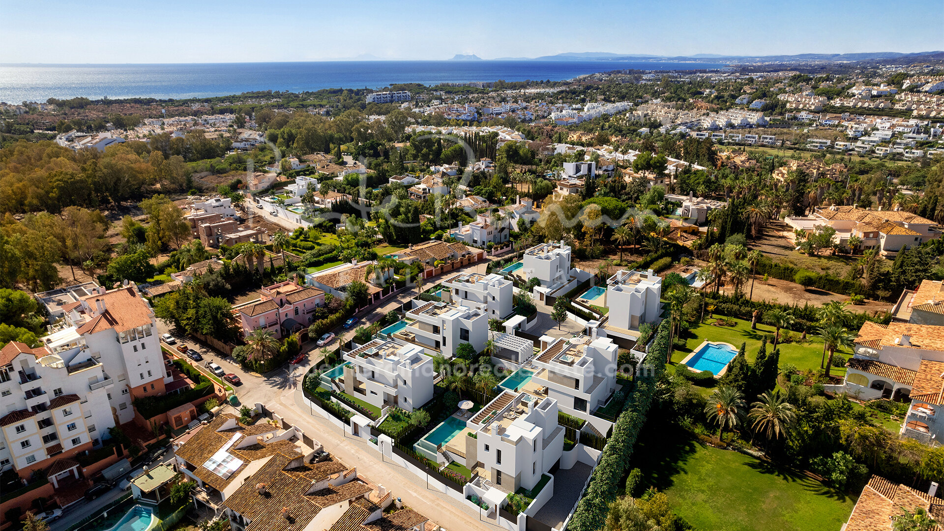 Villa moderna de nueva construcción en Atalaya Golf en Estepona
