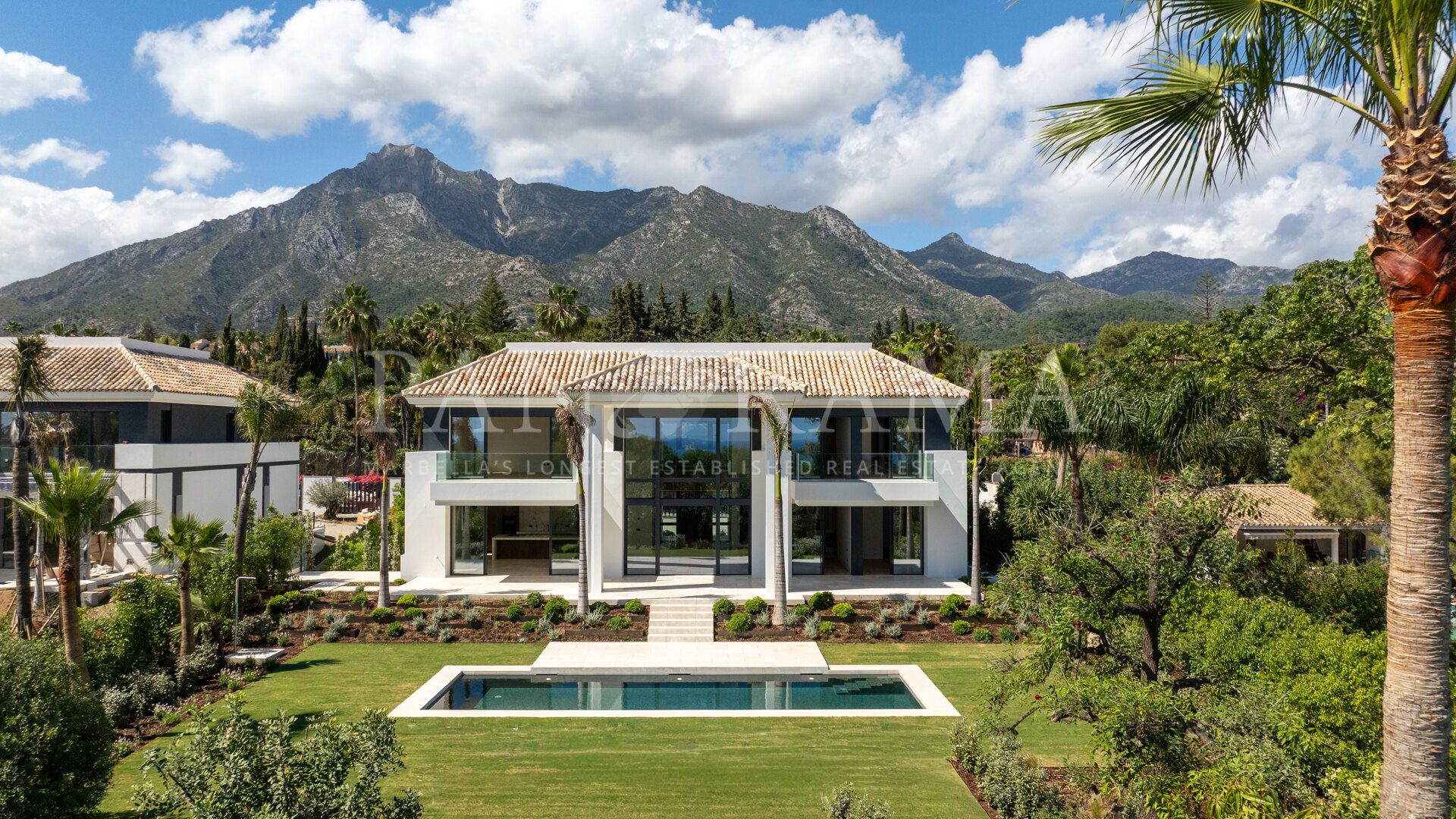 Brand-new villa in the prestigious area of Rocío de Nagüeles on the Golden Mile