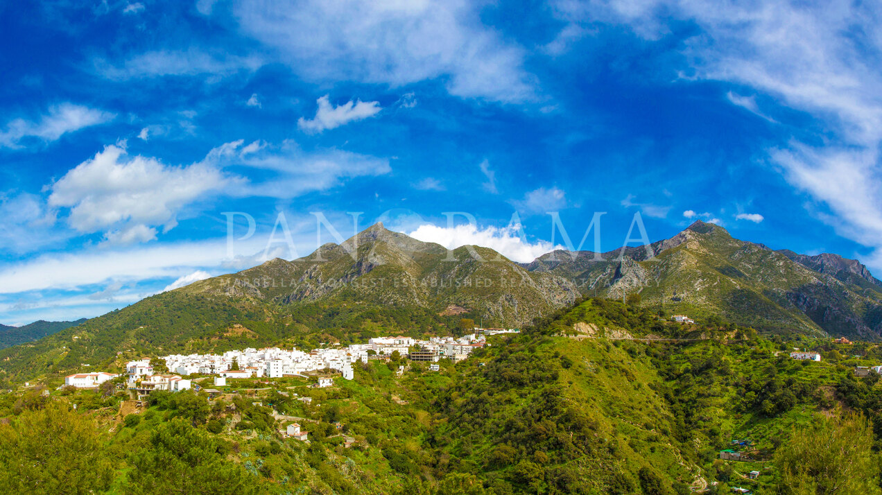 Apartamento en planta baja con jardín en Almazara Forest rodeado de naturaleza