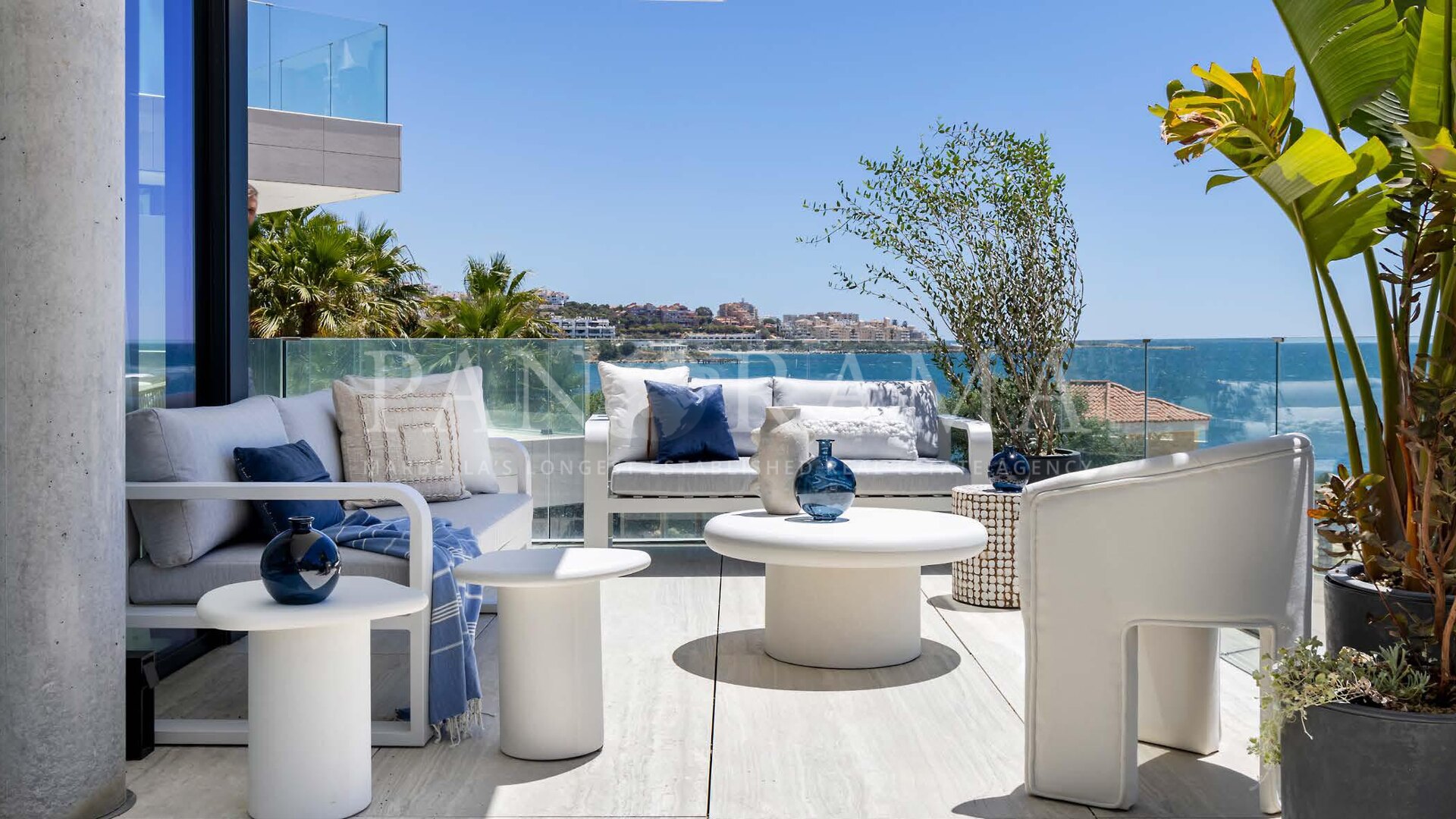 Exclusive newly built beachfront development with direct access to the beach in Estepona