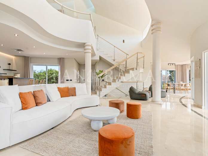 Beeindruckende Villa in Los Flamingos mit Meer- und Golfblick
