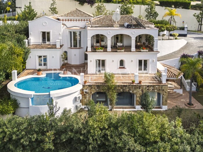 Villa de golf en première ligne à La Quinta avec des vues élevées à couper le souffle